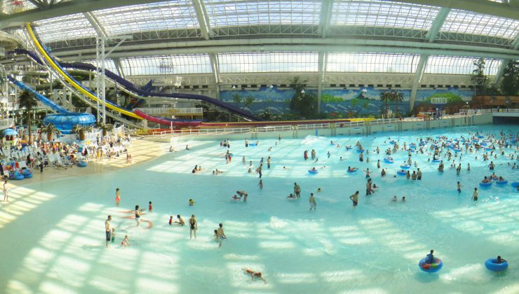 World Waterpark Delivers Waves for Families and Thrill-Seekers Alike