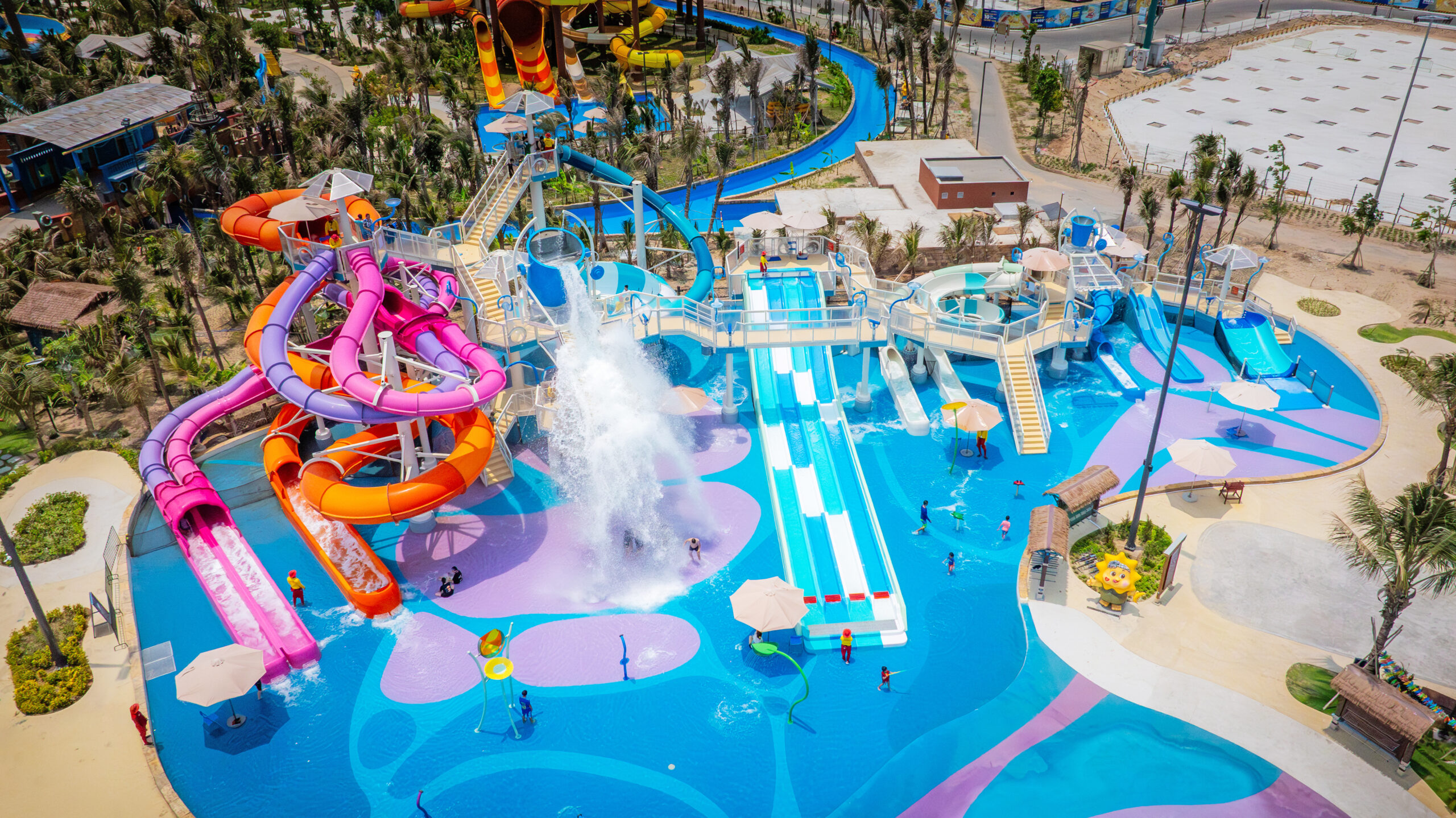 AquaForms, Aqua Adventure at Sun World Vung Tau, Ho Chi Minh, Vietnam
