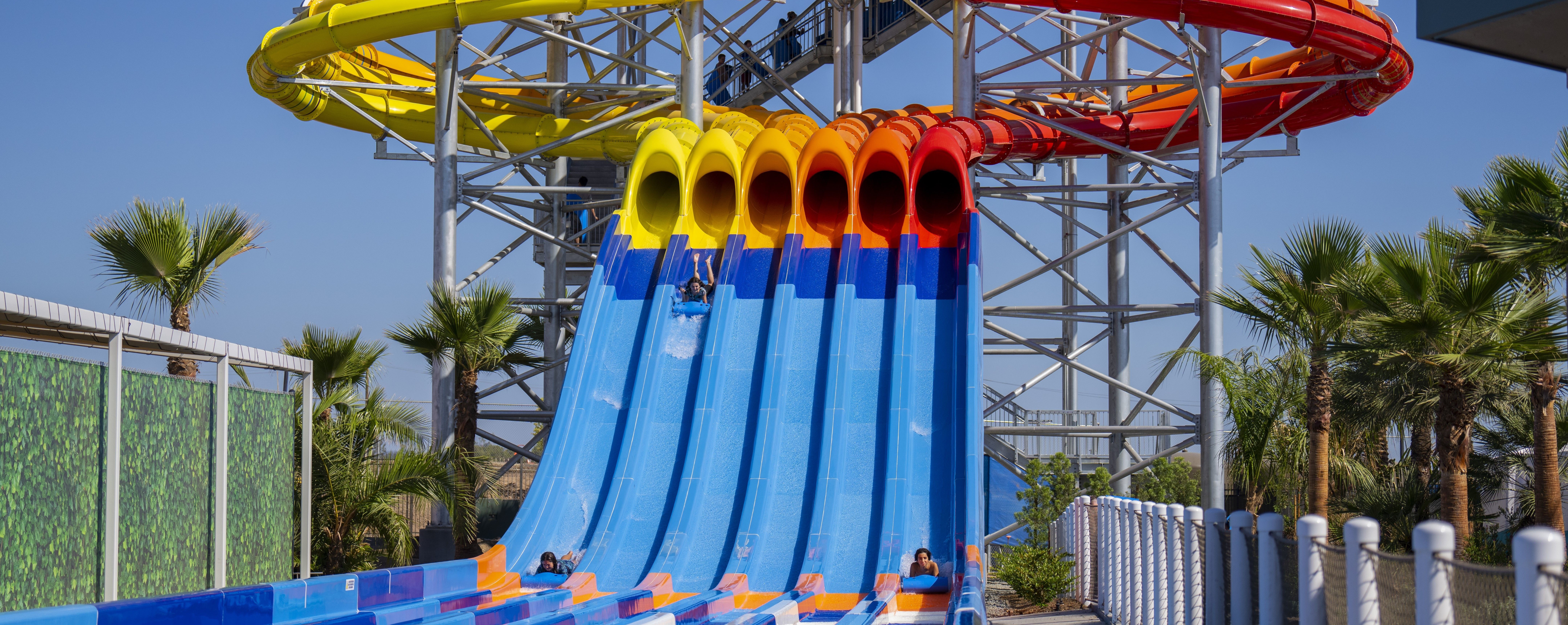 A six-lane mat racer