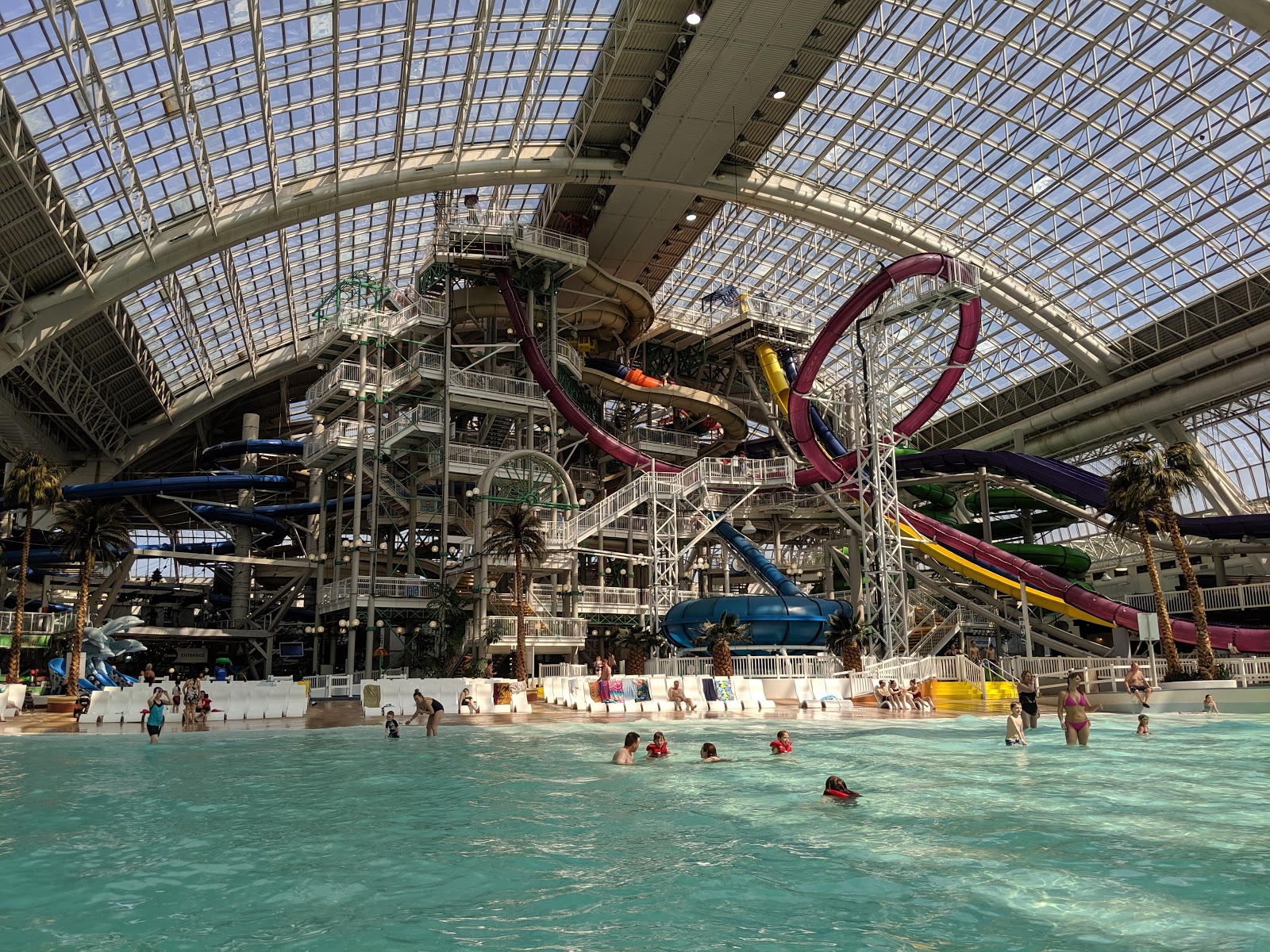West Edmonton Mall In Alberta Has An Indoor Water Park With The Worlds ...
