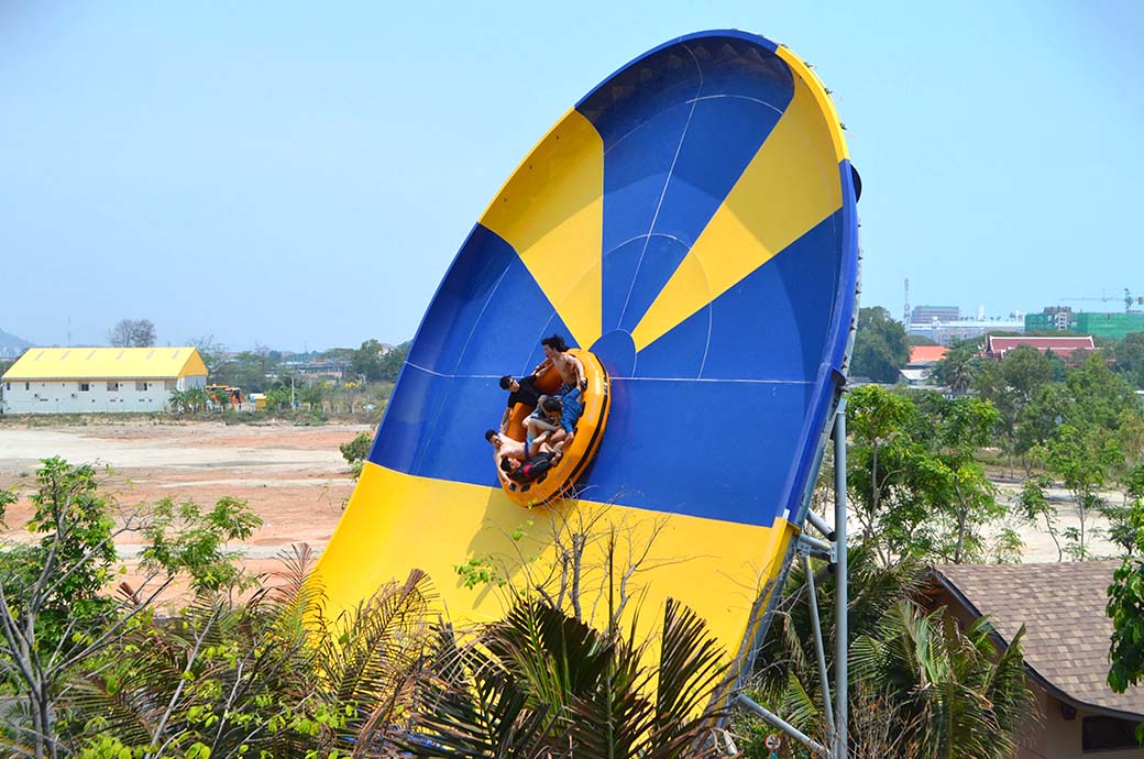 Boomerango Water Slide - Vana Nava Water Jungle, Hua Hin, Thailand