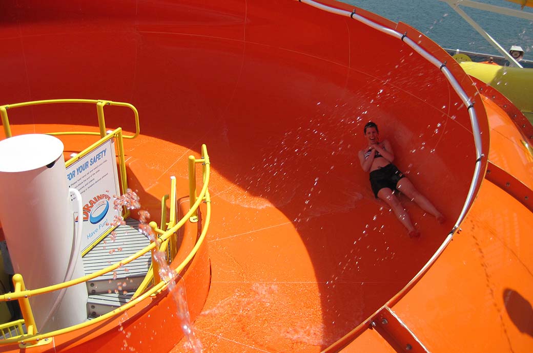 Champagne Bowl Water Slide for Cruise Ship Carnival Magic