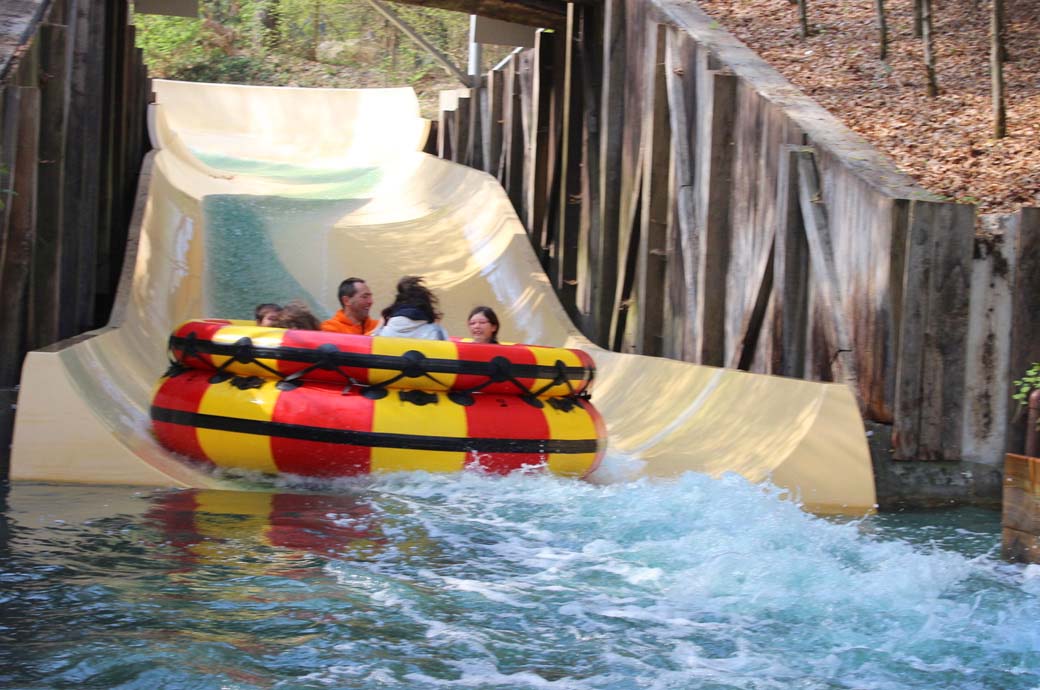 Spinning Rapids Ride Manufacturer Parc Asterix, France