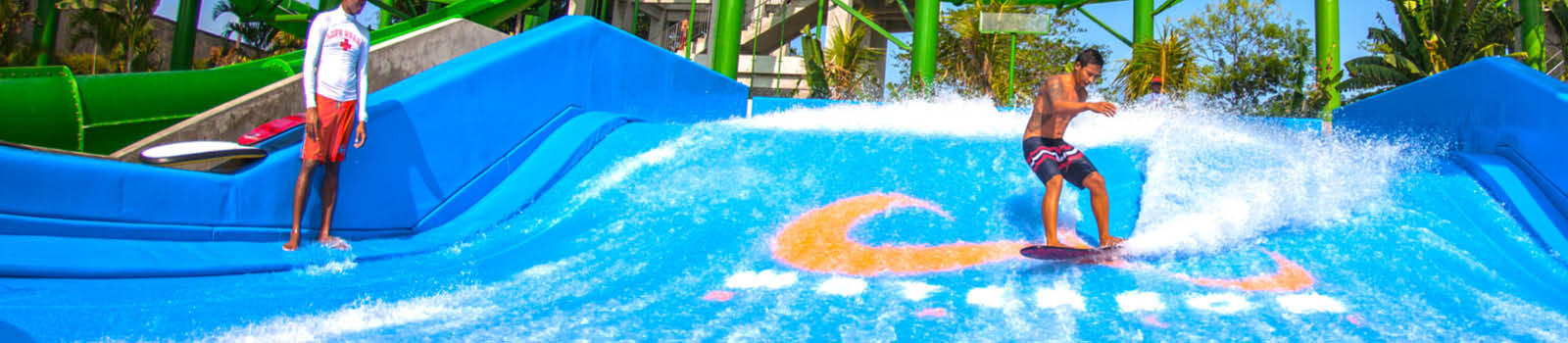 Flowrider Double Surf Simulator