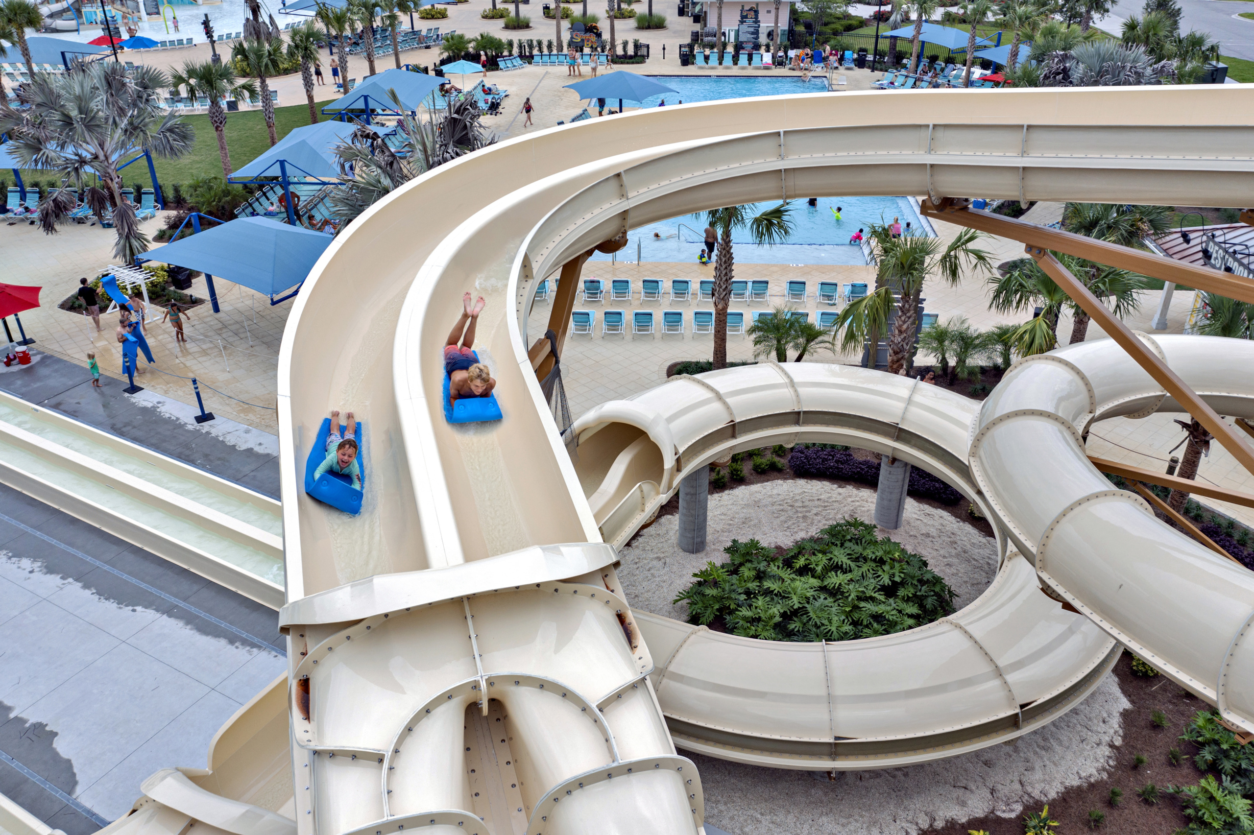 Parallel-Pursuit-Nocatee-Splash-Water-Park-Ponte-Vedra-Beach-USA-WhiteWater West Water Slide