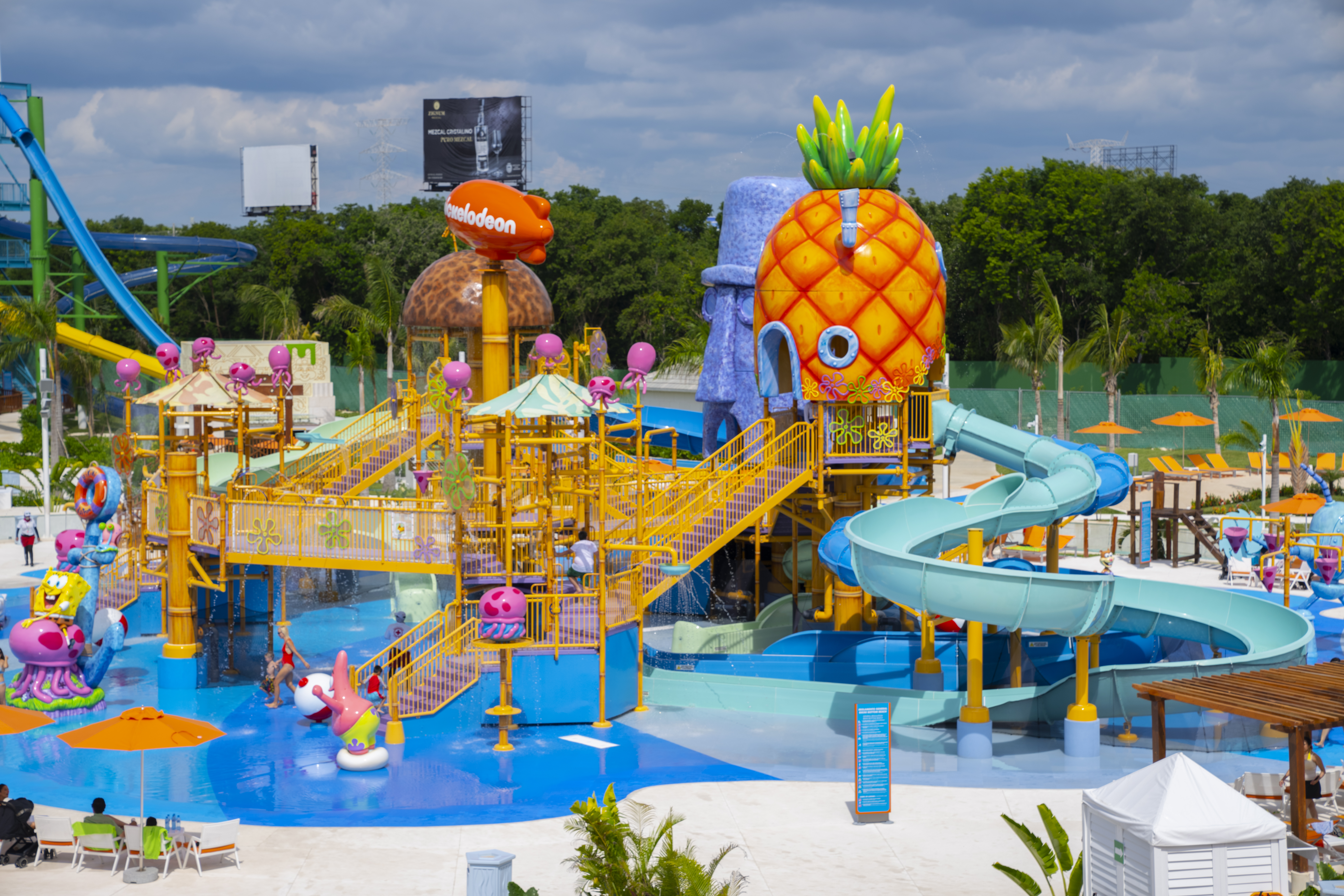 RainFortress 5, AquaNick at Nickelodeon Hotel and Resort, Cancun, Mexico