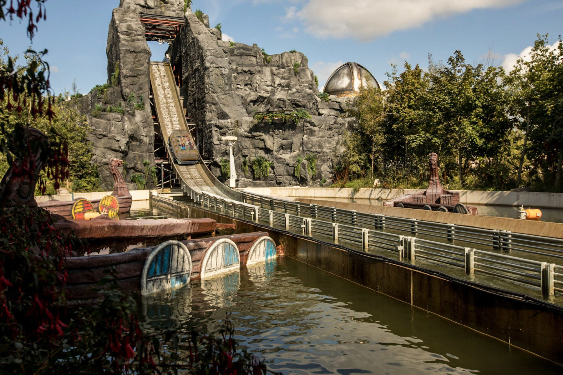 drop on water ride