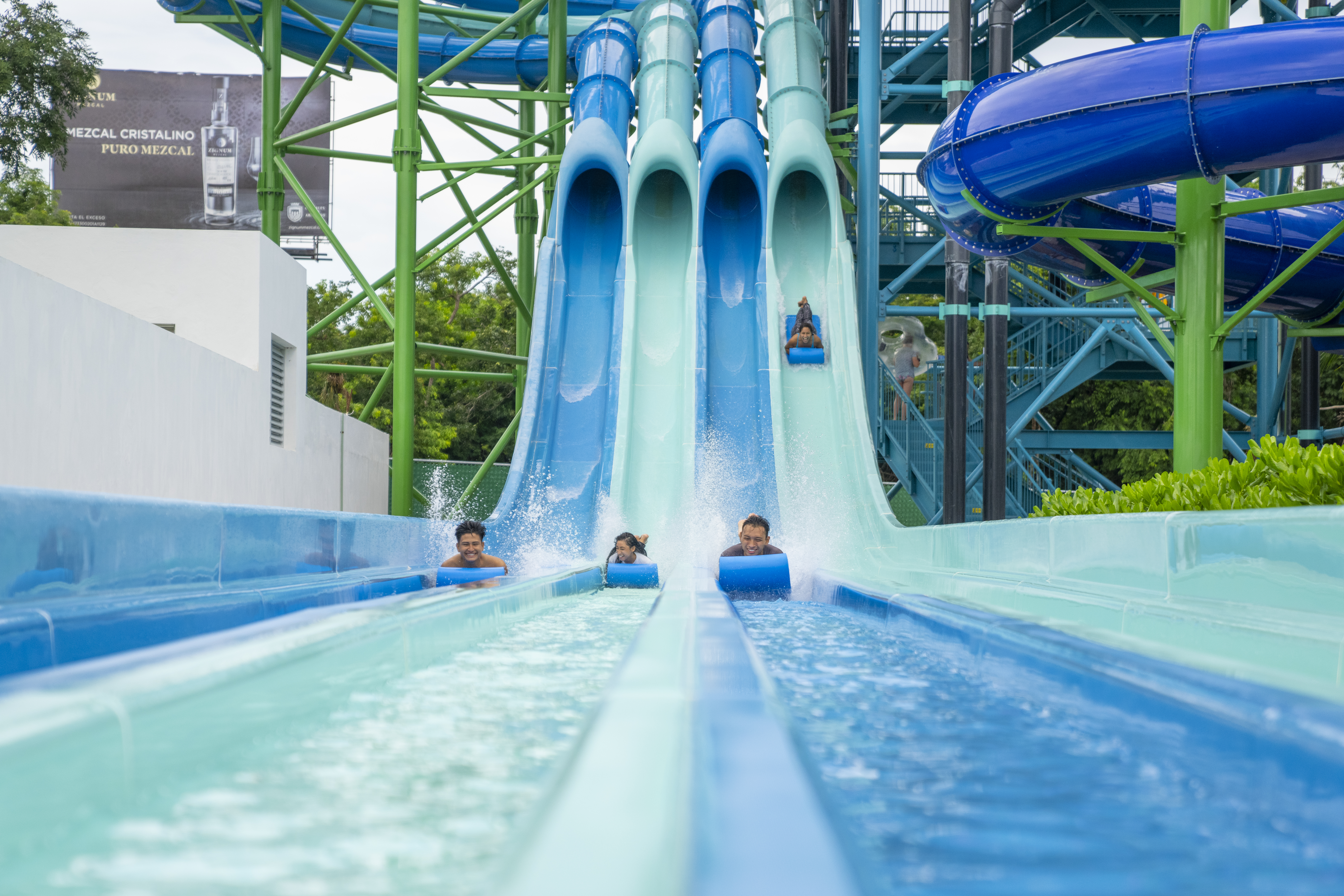 Whizzard, AquaNick at Nickelodeon Hotel and Resort, Cancun, Mexico