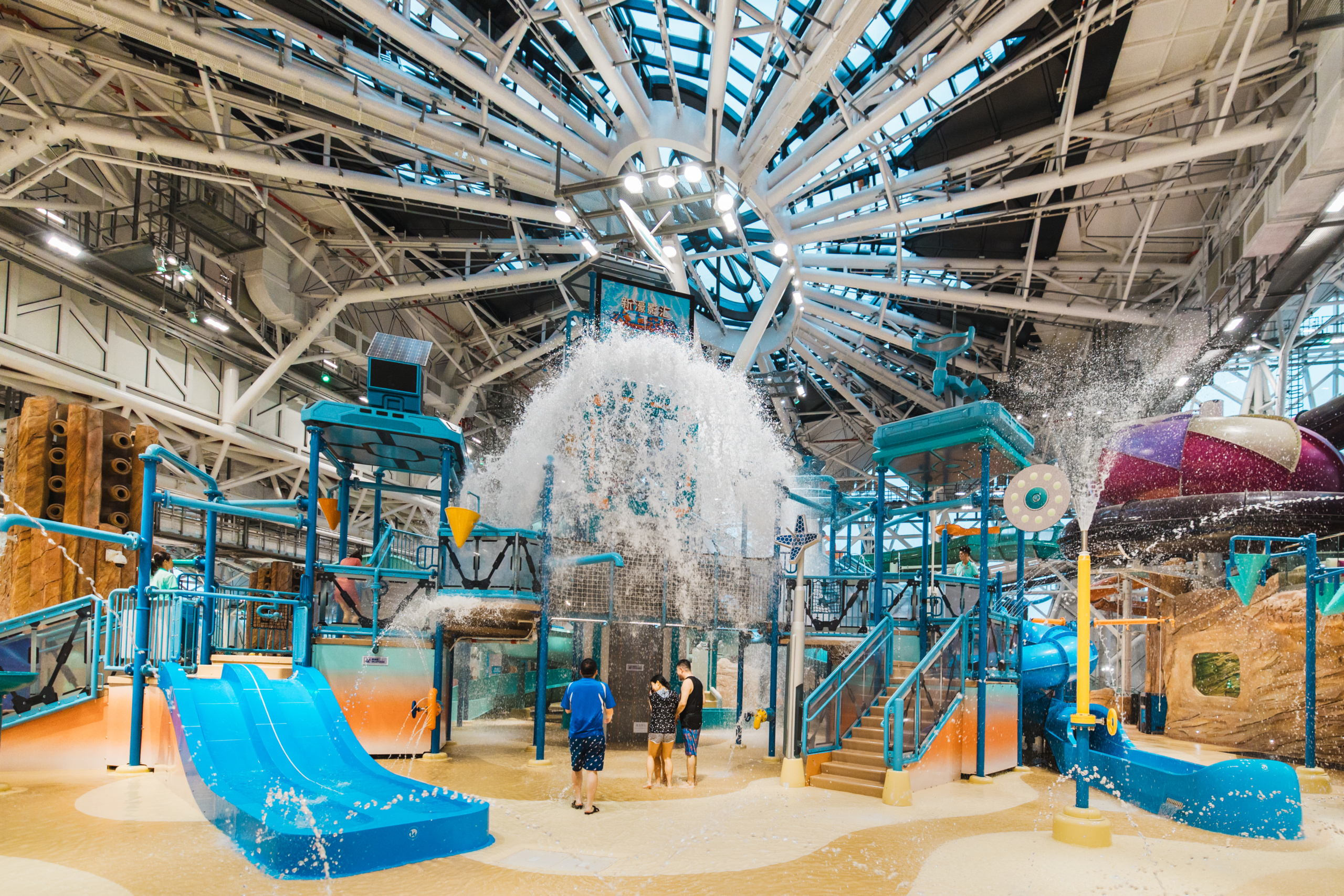Aquatic play structure at indoor water park