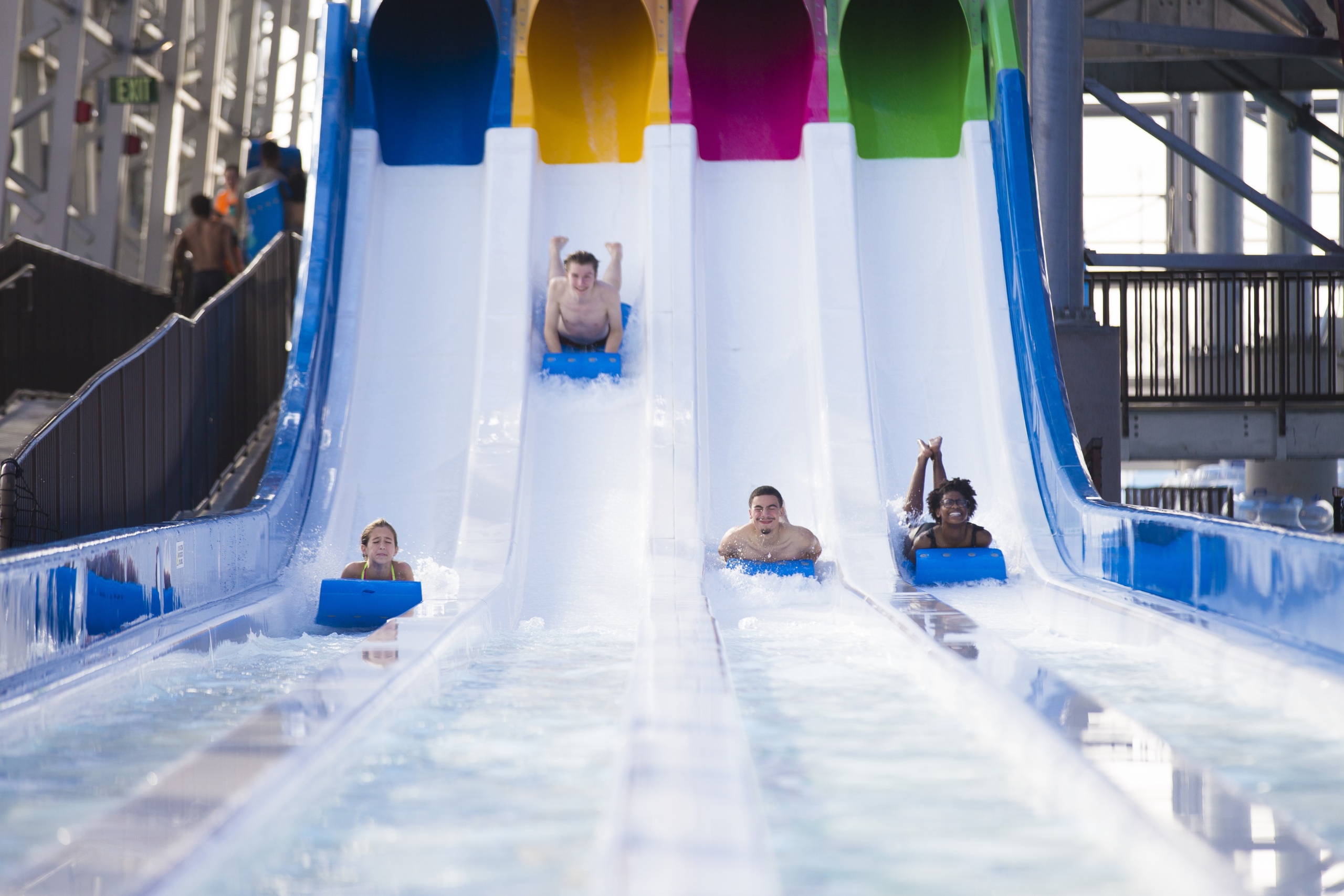 4 lanes of mat racers competing at Epic Waters Indoor Waterpark