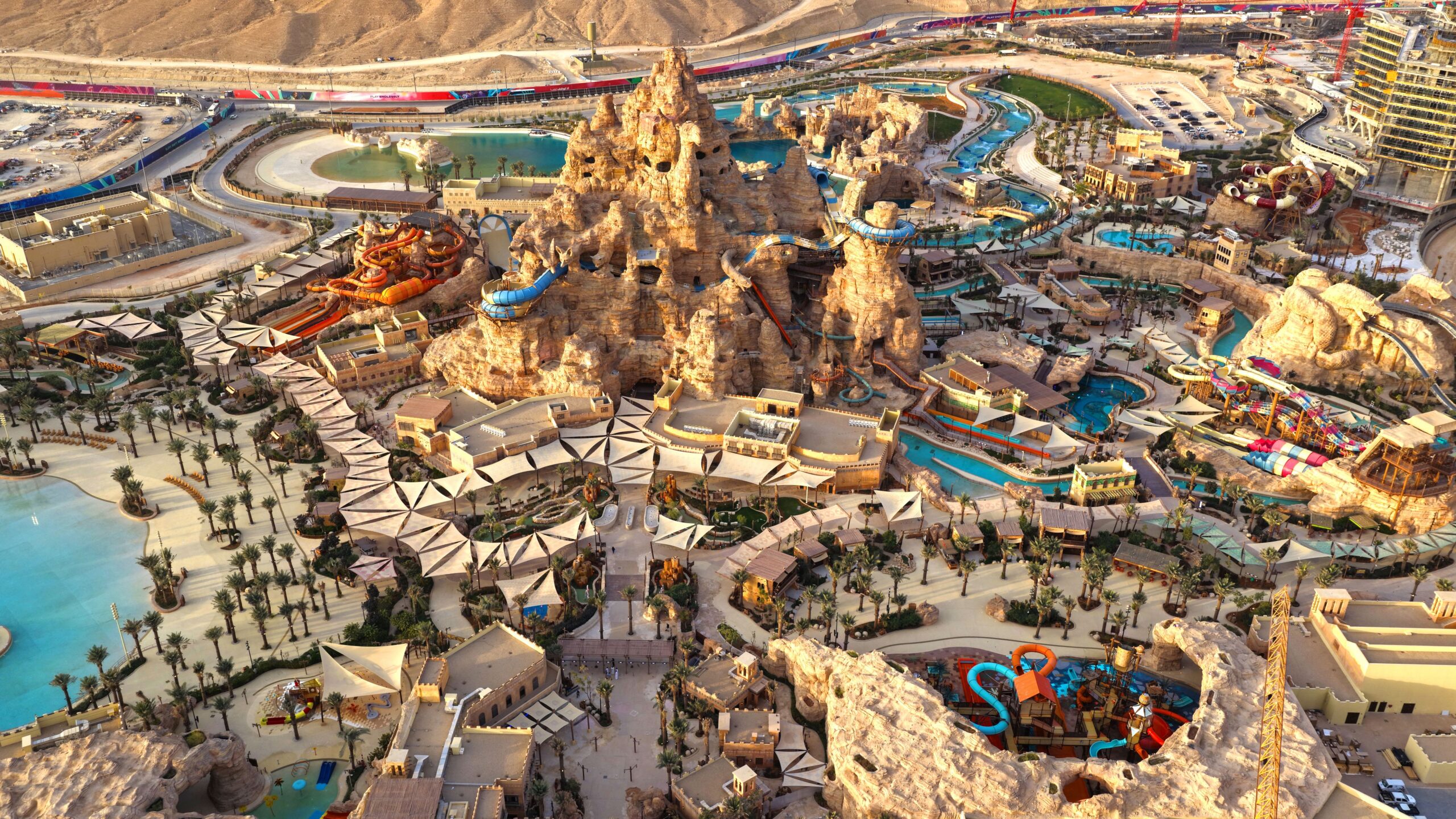Overview of a water park in the desert