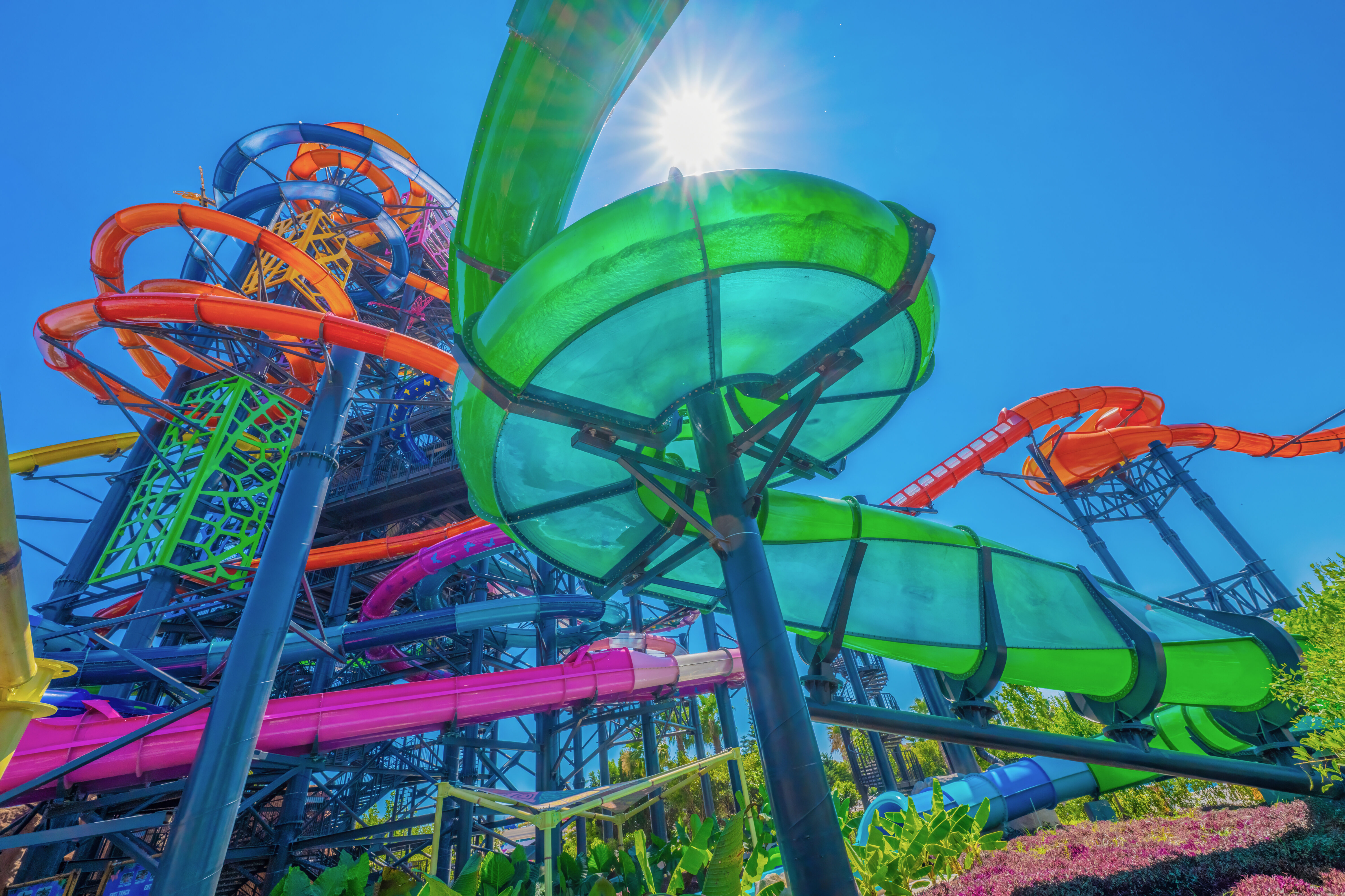 Green water slide flume