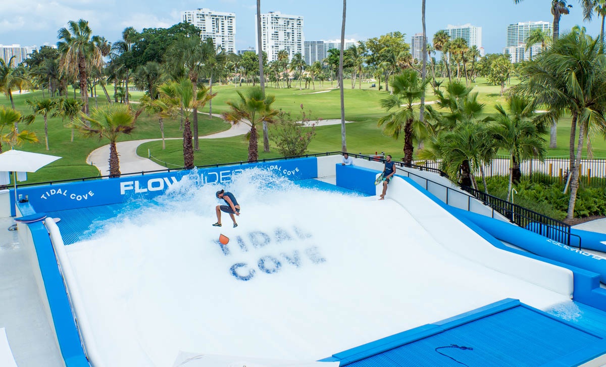 FlowRider Triple, Tidal Cove Waterpark, Adventura, USA, Photo98