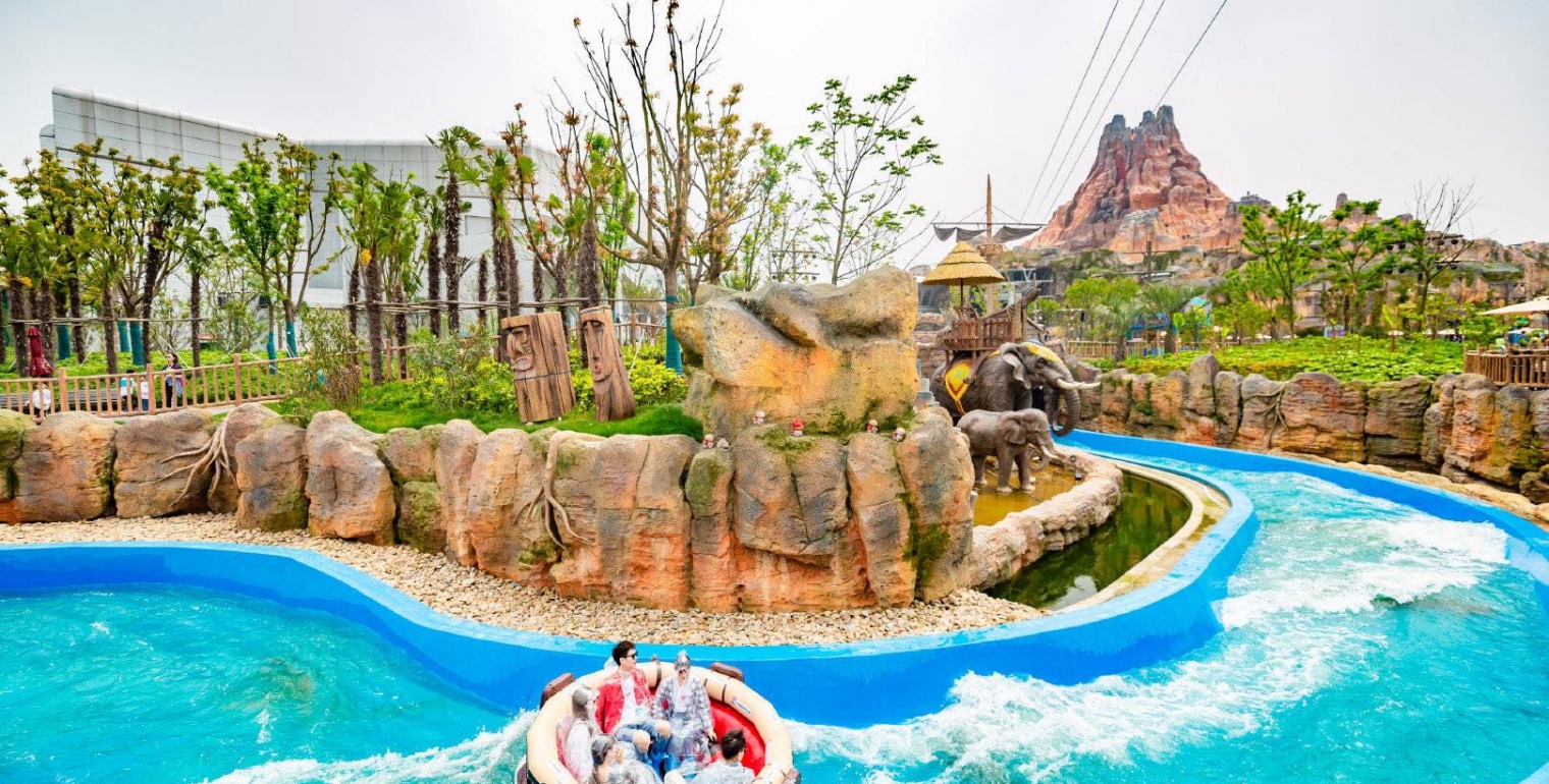 Spinning Rapids Ride - Haichang Ocean Park, Shanghai, China