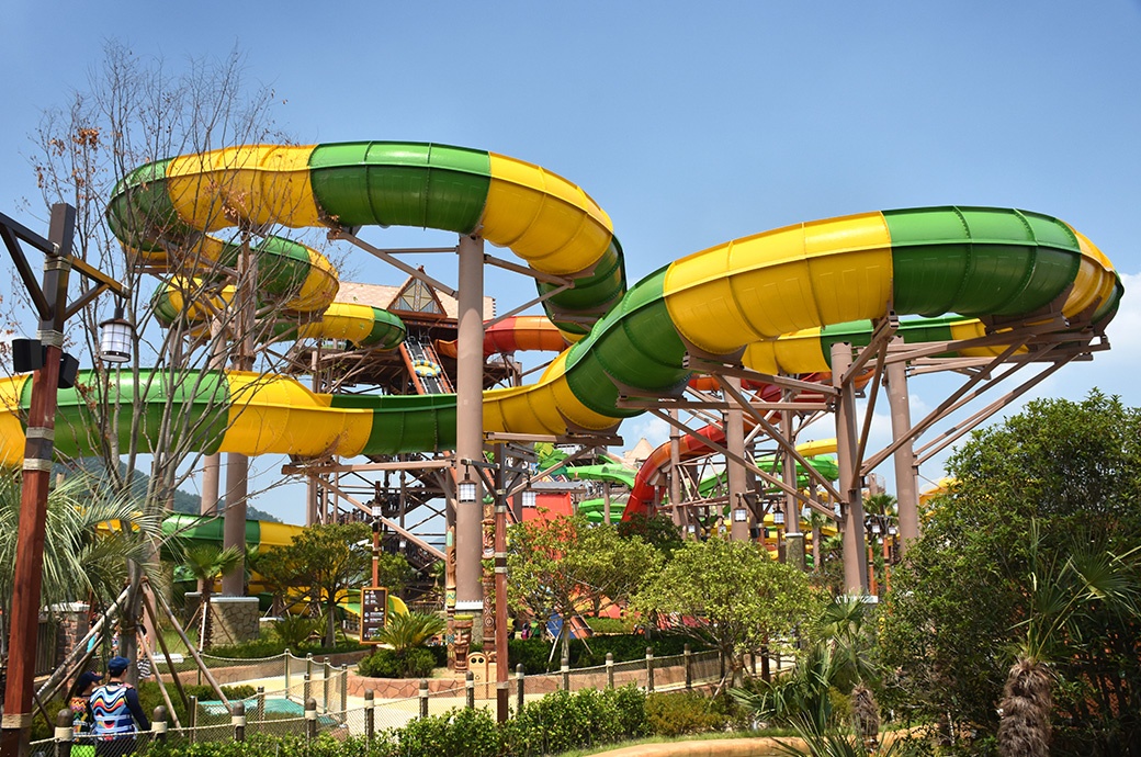 Family Raft Ride, Lotte Gimhae Waterpark, Korea