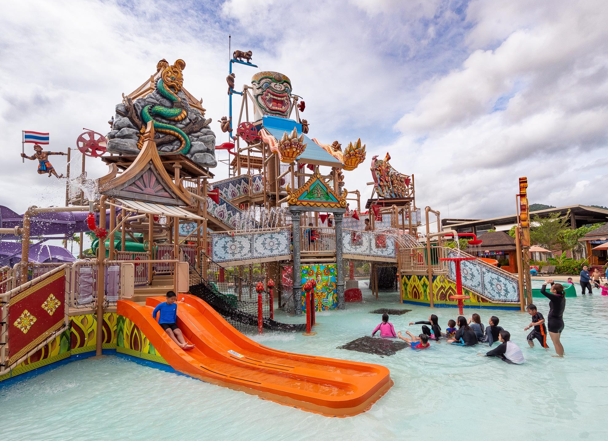 RainFortress, RamaYana Waterpark, Thailand