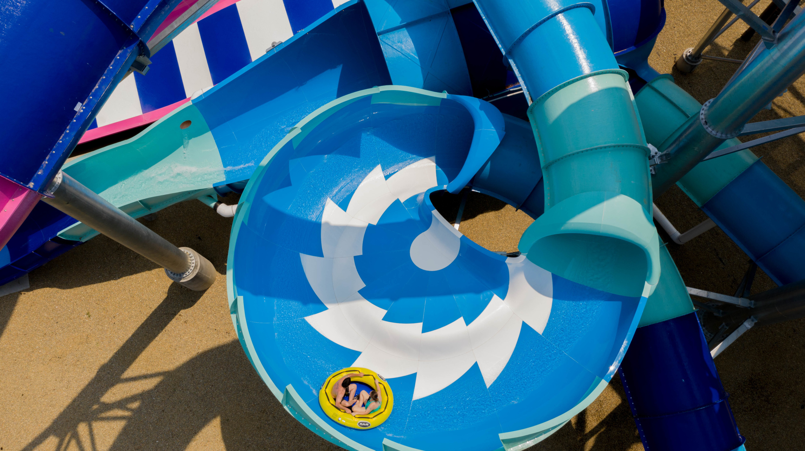 Boomerango, AquaSphere + Tailspin + Rattler Fusion, Whirlin' Waters Adventure Waterpark, North Charleston, USA