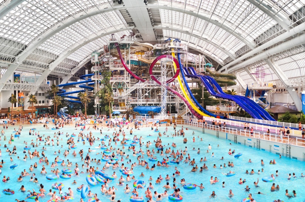 Overview, World Waterpark at West Edmonton Mall, Edmonton, Canada