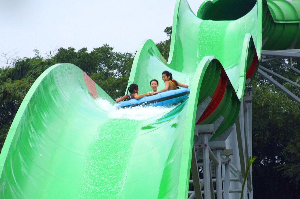 Family Raft Ride, Chimelong Waterpark, Zhuhai, China