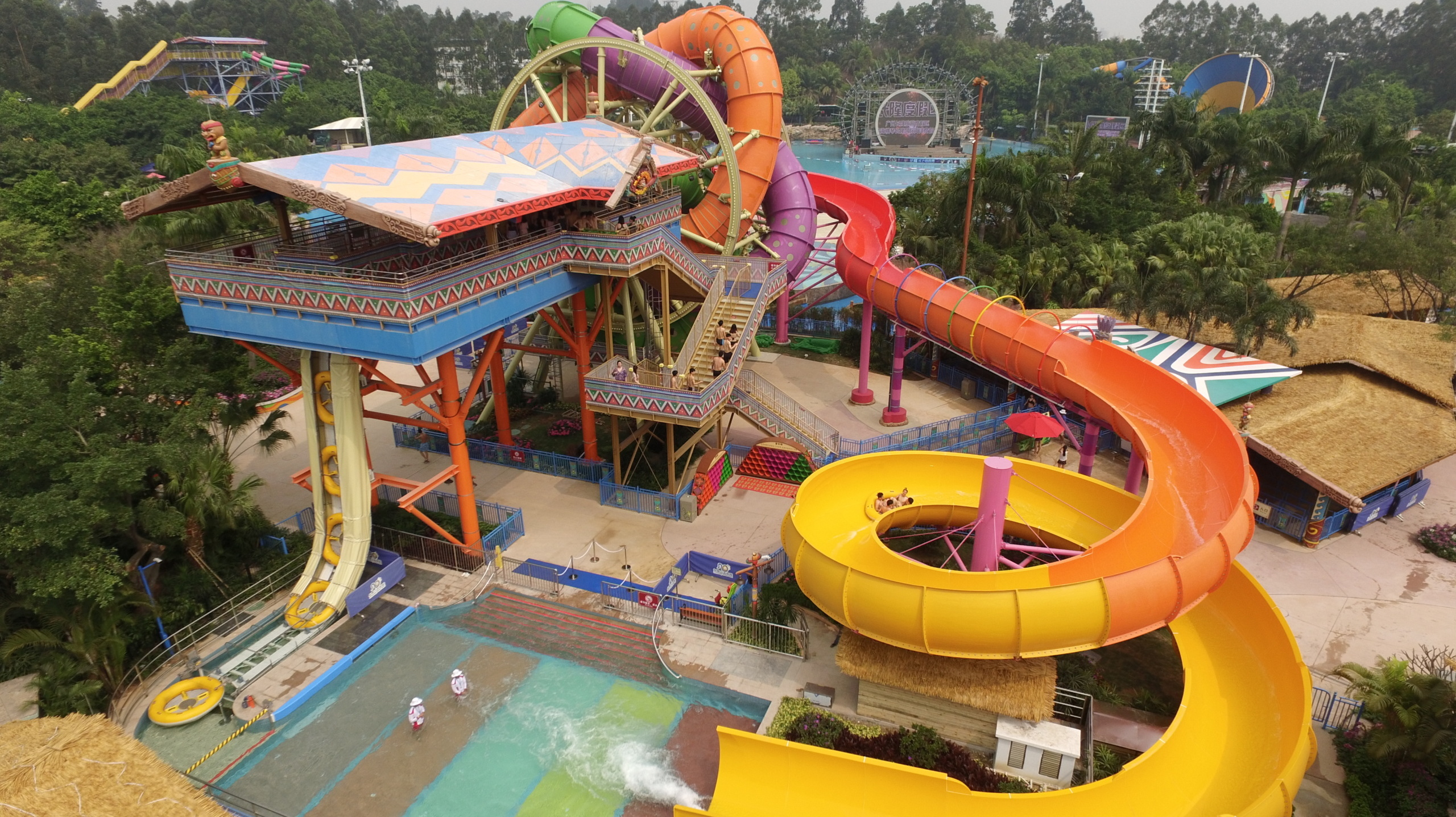 SlideWheel, Chimelong Waterpark, Zhuhai, China