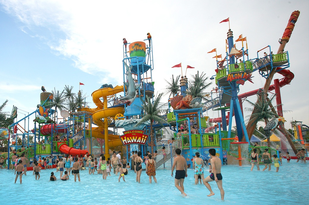 Giant RainFortress, Chimelong Waterpark, Zhuhai, China