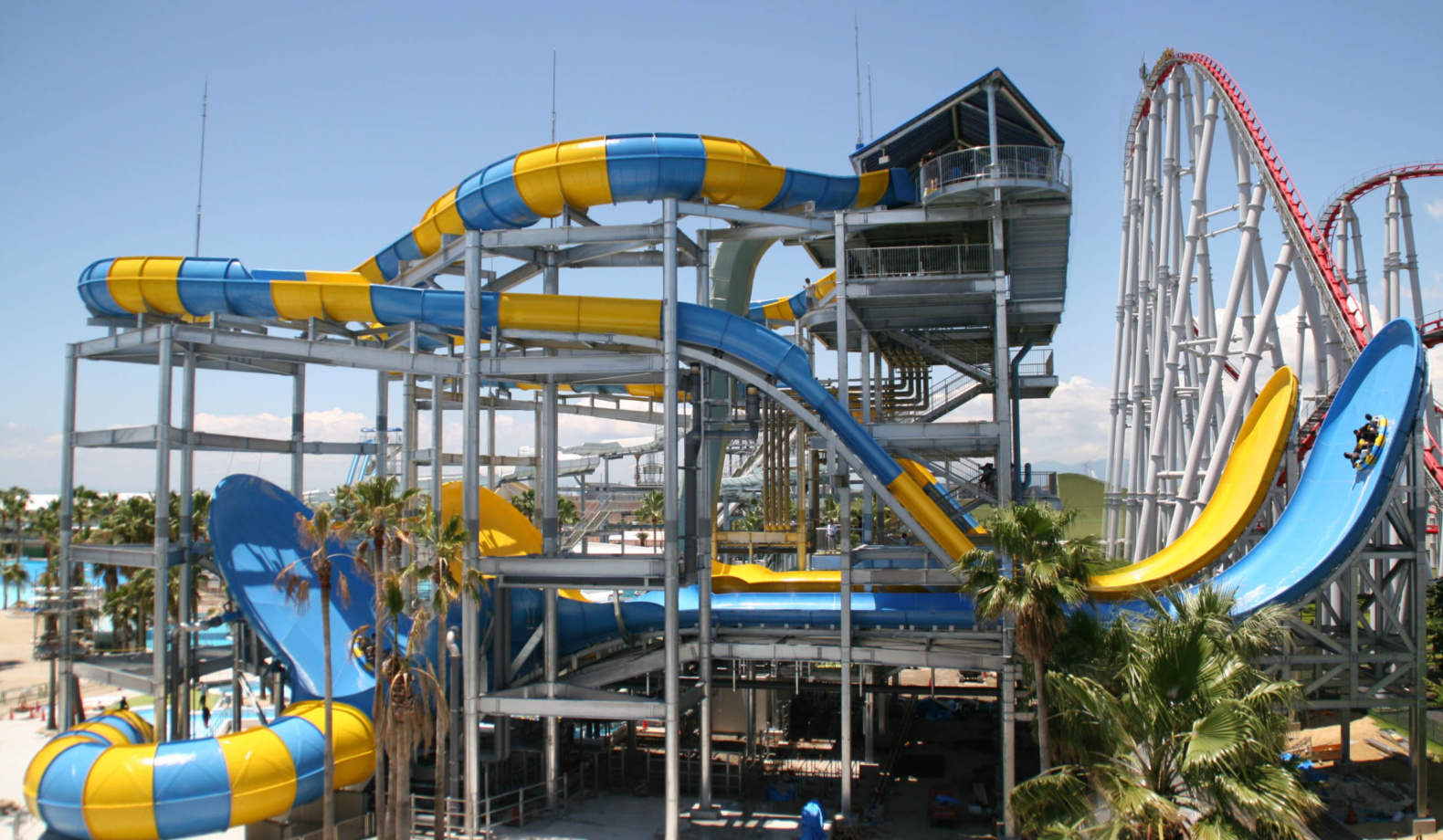 Best and most fun Fusion Water Slide Boomerango and Manta by WhiteWater West, Nagashima