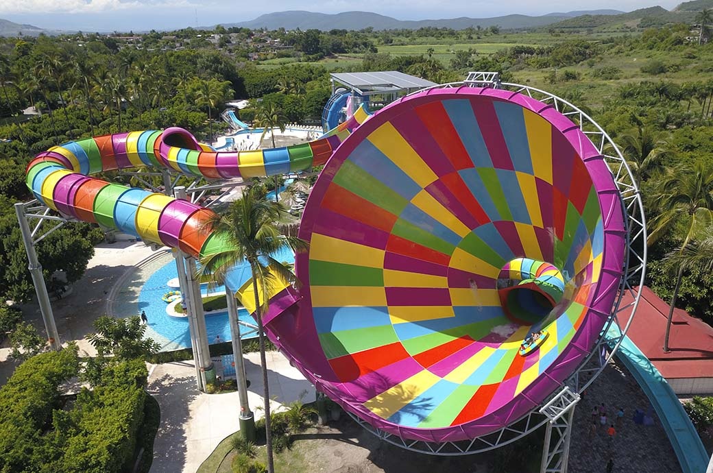 Abyss Water Slide El Rollo Parque Acuático, Tlaquiltenango, Mexico