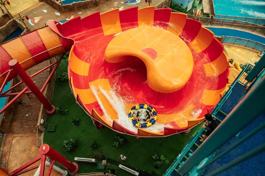 Galaxy Bowl Water Slide Sunac Land Waterpark, Guangzhou, China