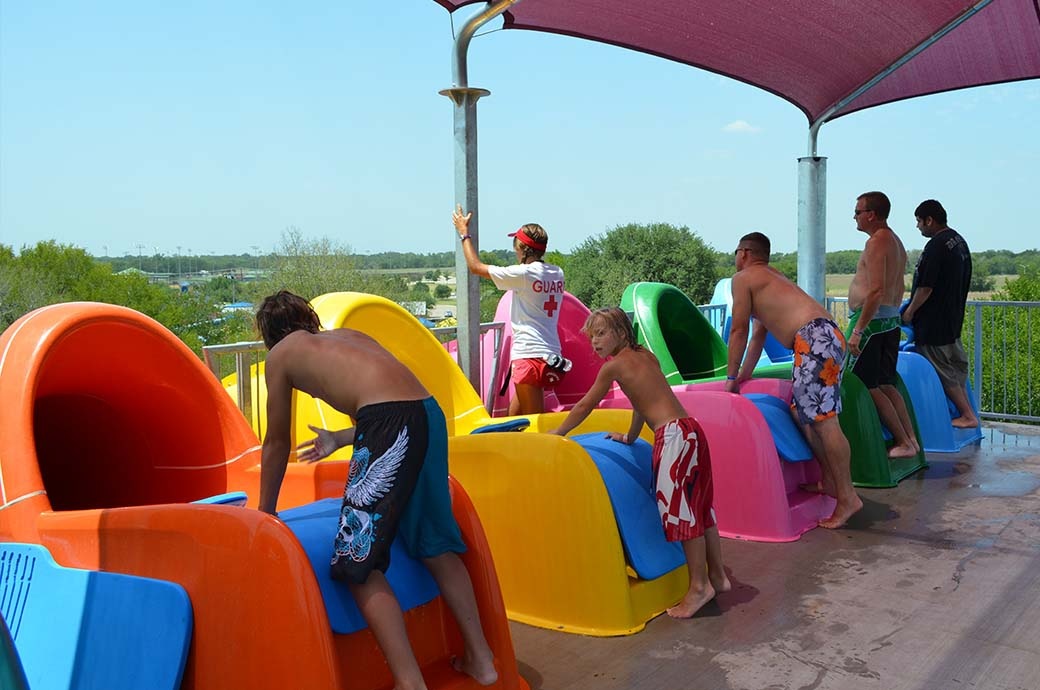 Whizzard Racing Water Slide - Hawaiian Falls, Waco, TX, USA