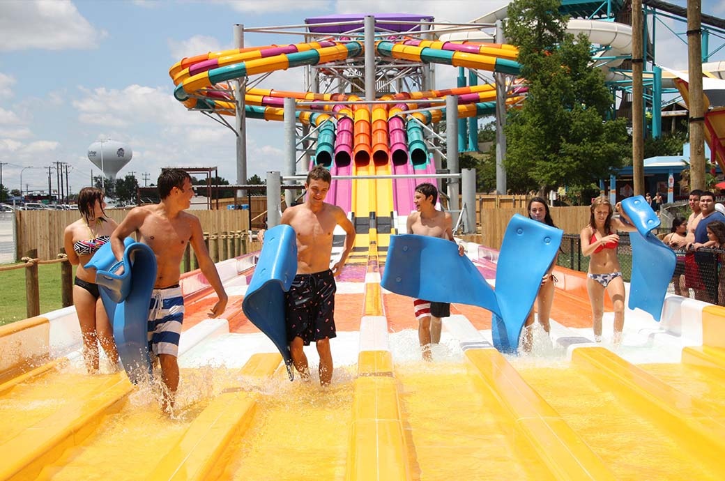 Whizzard Twist Racing Water Slide - Six Flags Hurricane Harbor, TX, USA