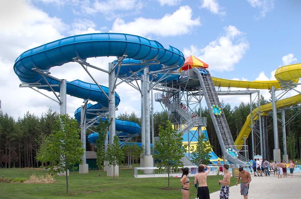 Family Raft Ride - Calypso Waterpark, Ottawa, ON, Canada