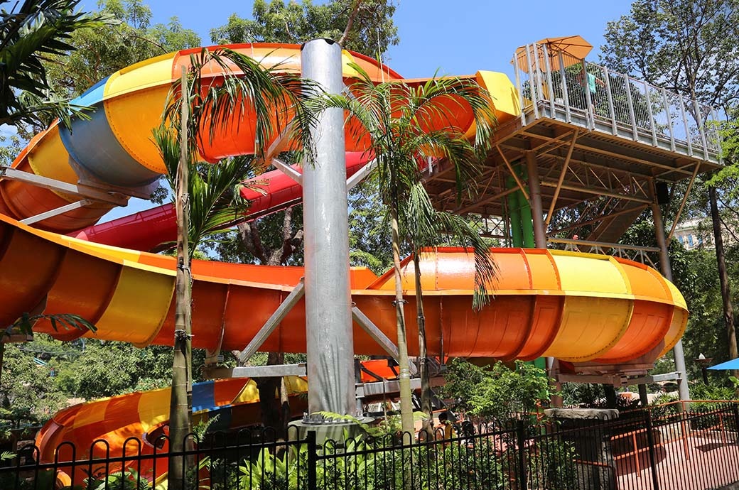 Family Raft Ride - Sunway Lagoon, Malaysia