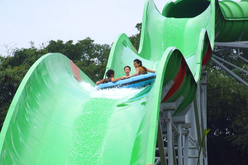 Best and Most Fun Bubba Tub Classic Water Slide by WhiteWater West- Chimelong Waterpark, Guangzhou, China