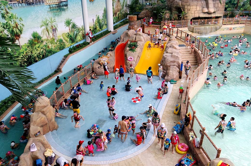 Mini Body Slides for Kids - Lotte Gimhae Waterpark, Korea