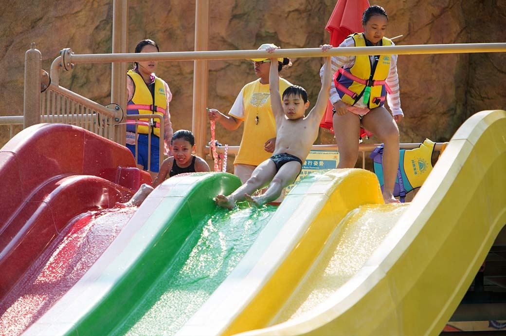 Mini Multi Lane Water Slide for Kids at Playa Maya Waterpark (OCT Shanghai), China