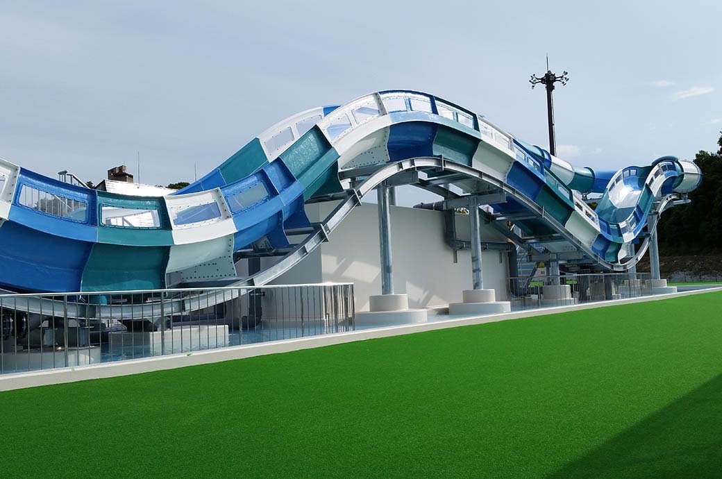 Master Blaster Water Slide – Nesta Resort, Japan