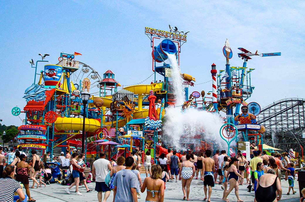 FusionFortress 15 Water Play Structure Manufacturer Hersheypark, Hershey, Pennsylvania