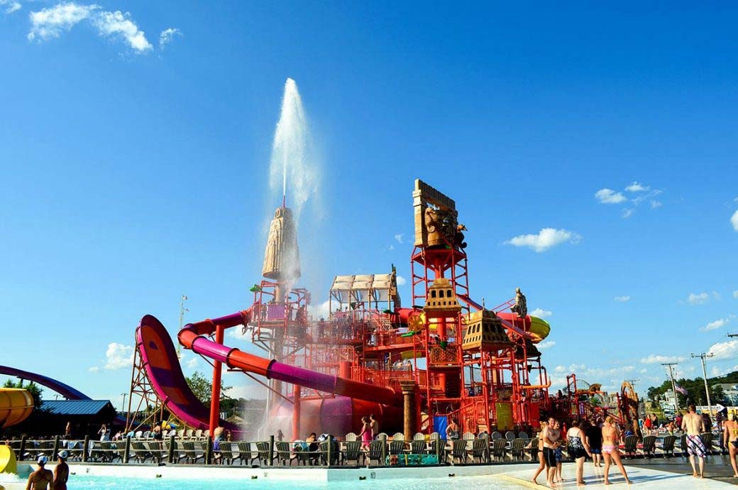 FusionFortress 17 - Water Play Structure Supplier Mt Olympus, Wisconsin Dells, Wisconsin