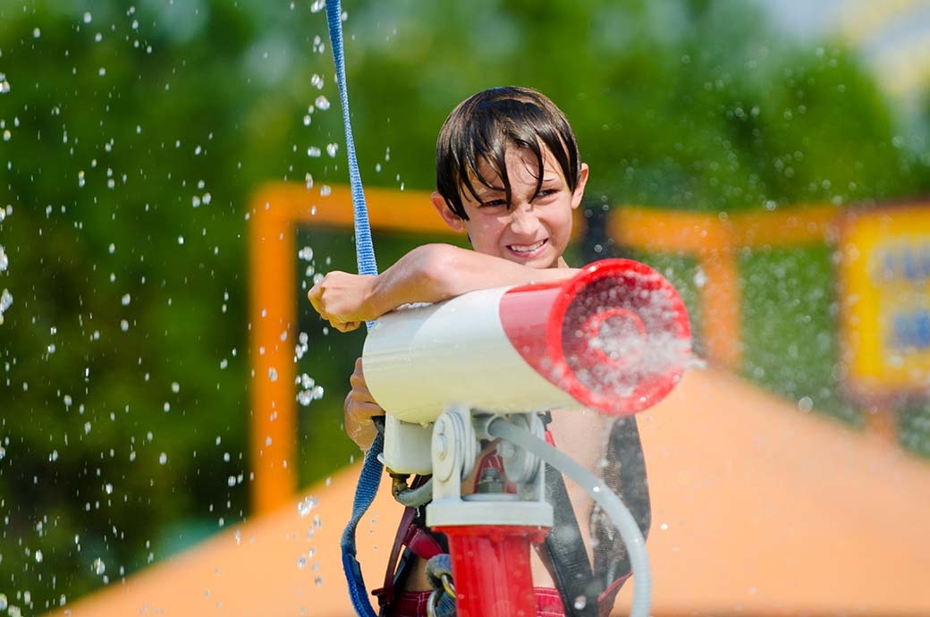 AquaCourse Harnessed Water Play Structure Designer Alabama Splash Adventure, AL, USA