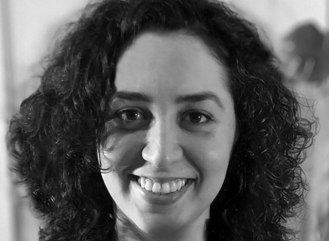 Burcu_Headshot