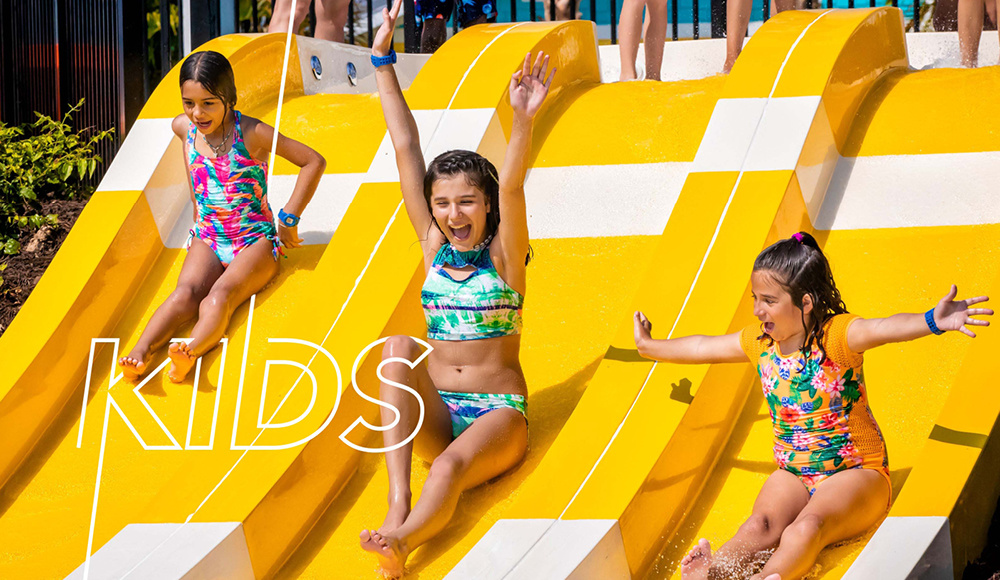 Amazing Water Park Girl Amazing Water Park Girl