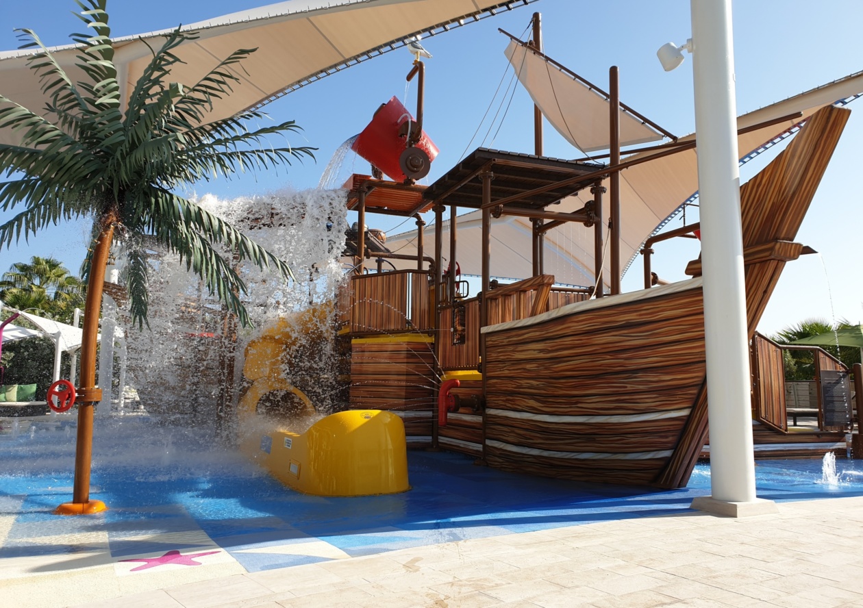AquaPlay-750-Four-Seasons-Hotel-Bahrain-Bay-Bahrain-Bay-Bahrain-Photo05