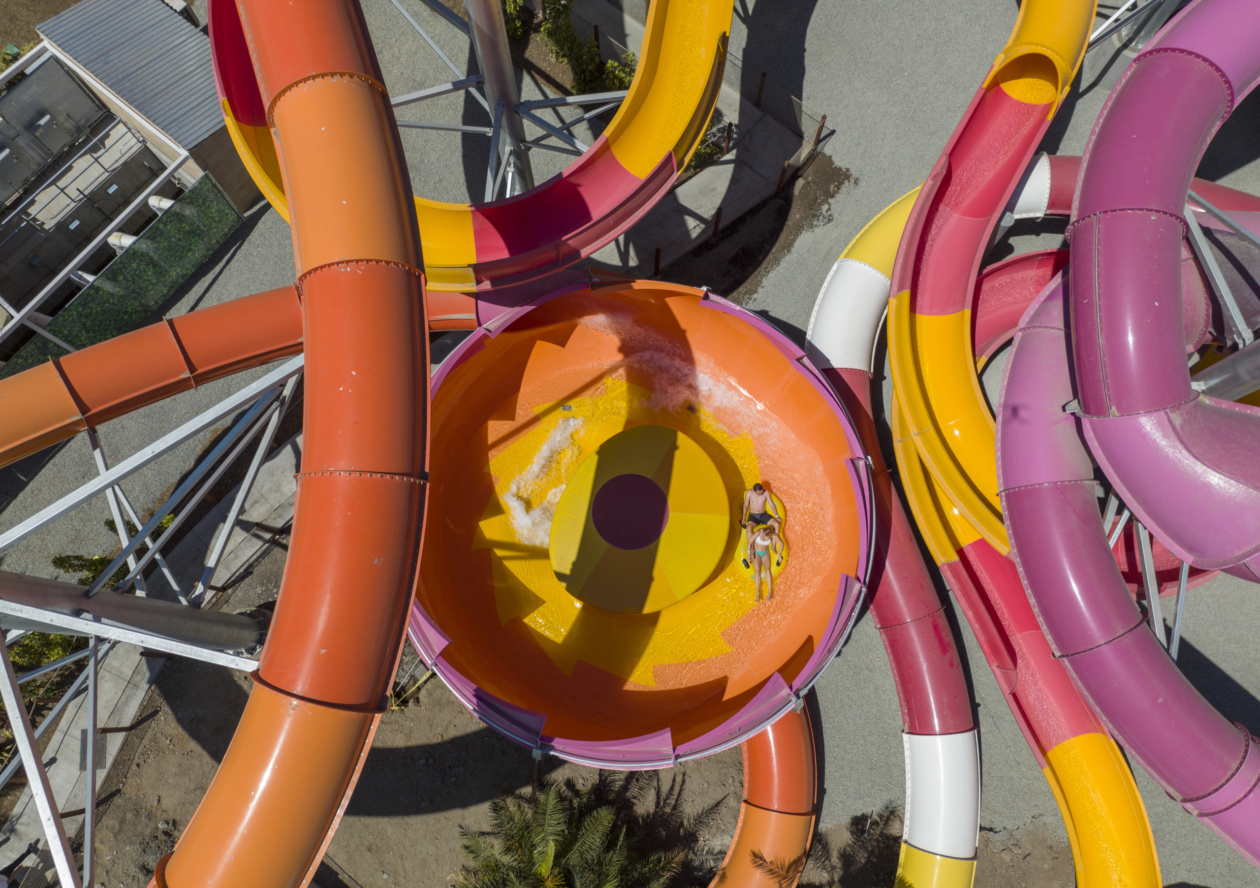 Super Bowl Slide Tower, Wild Rivers Waterpark, Irvine, USA