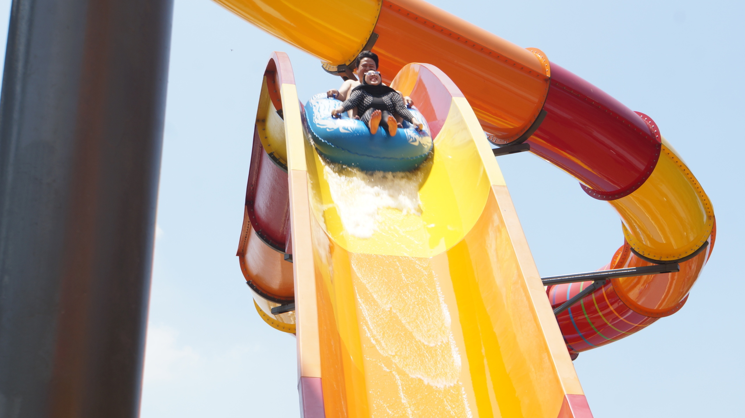 Boomerango-Wahoo-Waterworld-Bandung-Indonesia-Photo01_MUST_CREDIT-1