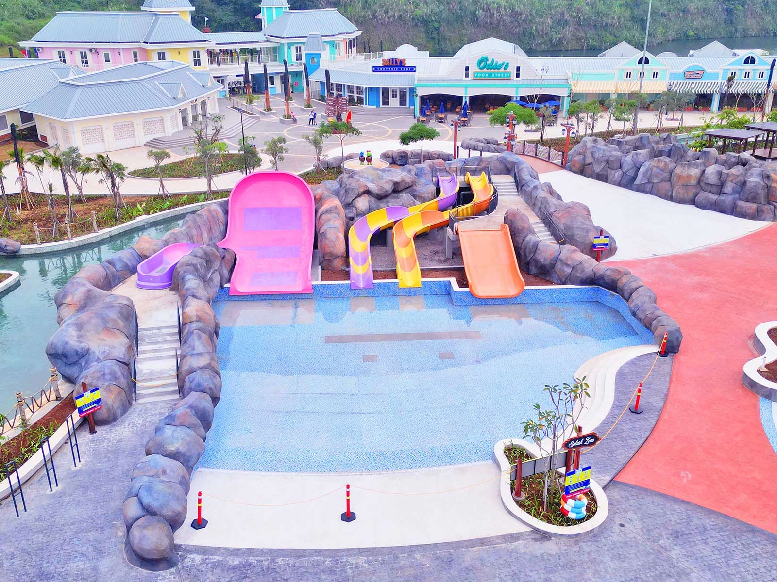 Wahoo-Waterworld-Splash_Zone-Mini-Boomerango