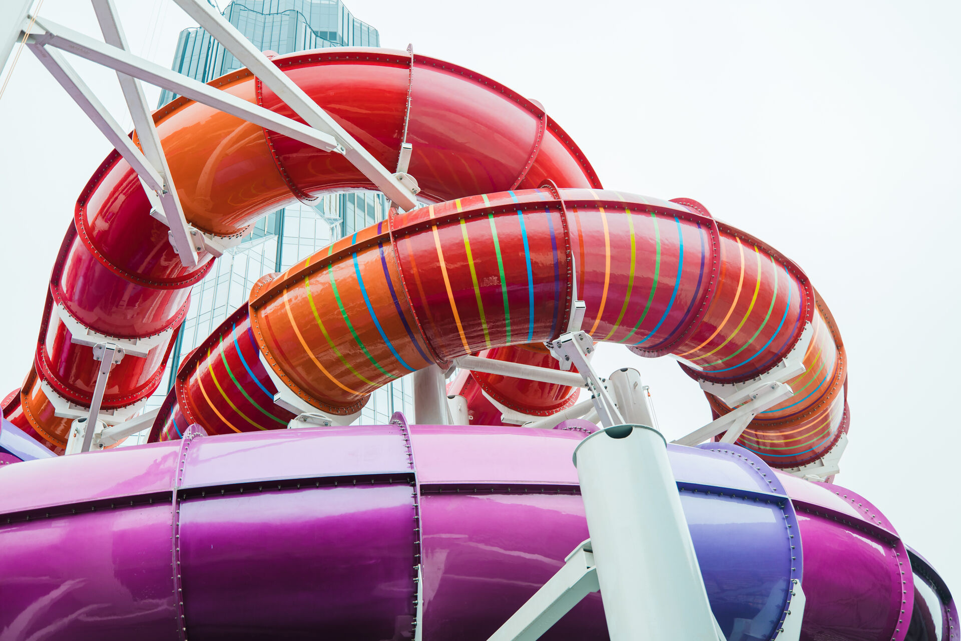 Aquasphere-Rattler-Studio-City-Water-Park-Macau-China-Photo01
