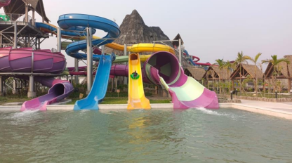 Inner Tube Slides, Mana Bay, Bangladesh