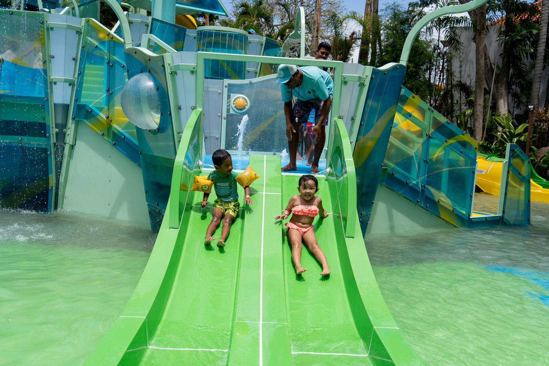 AquaForms-16-Waterbom-Bali-Bali-Indonesia-Photo95-MUST-CREDIT