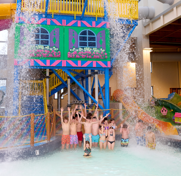 AquaTube + Pool Sider AquaPlay Tower, Bavarian Blast at Bavarian Inn, Frankenmuth, USA